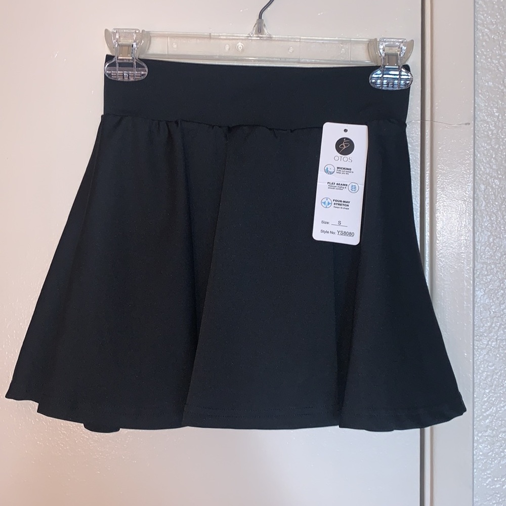 New Otos Skort